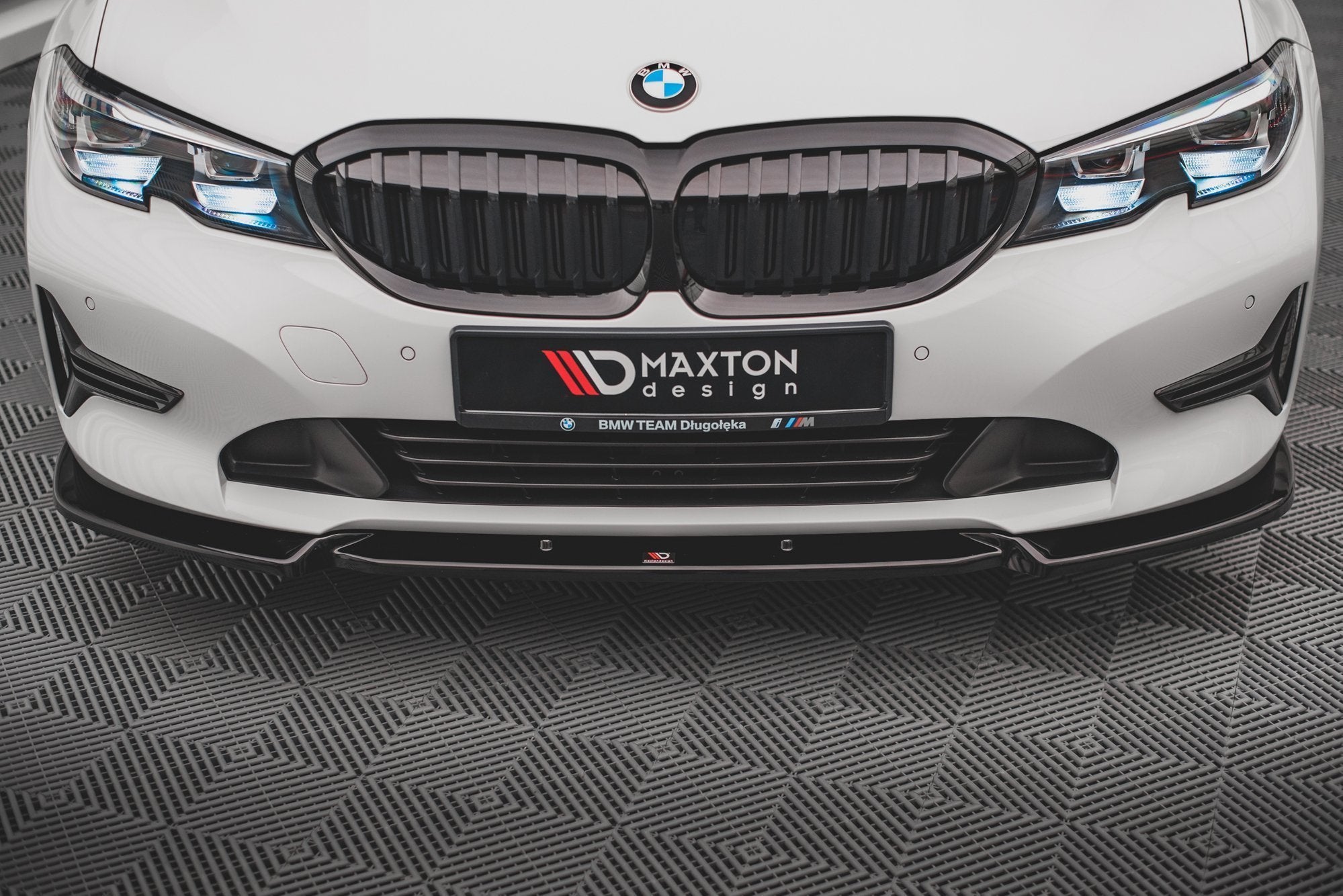 Front-Splitter-V.1-BMW-3-G20-/-G21---Gloss-Black