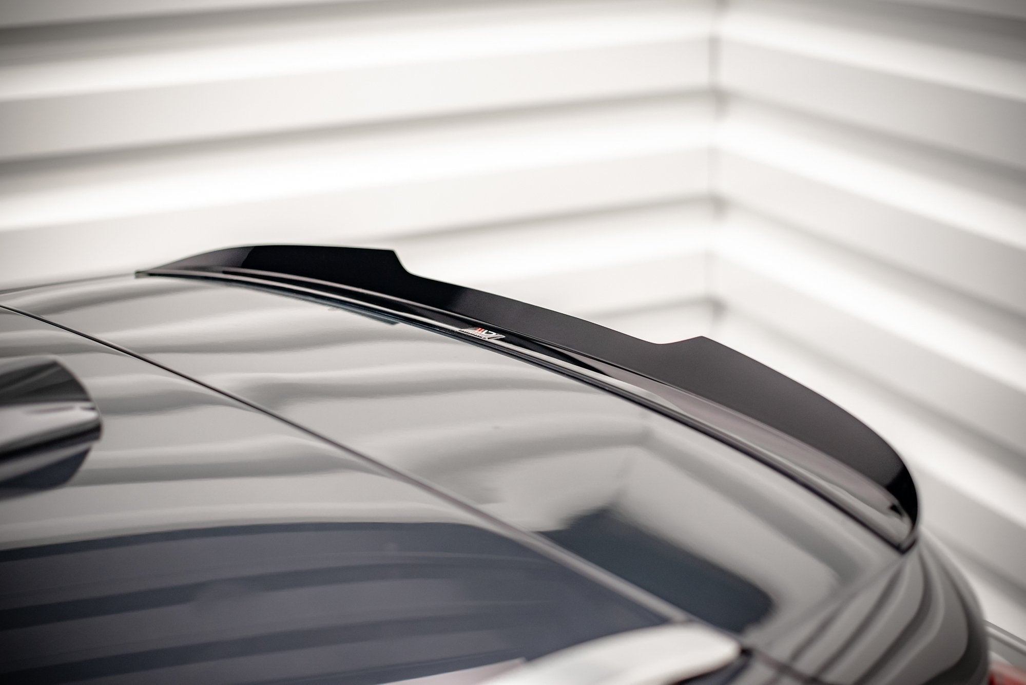Spoiler-Cap-Volvo-V90-MK2---Gloss-Black