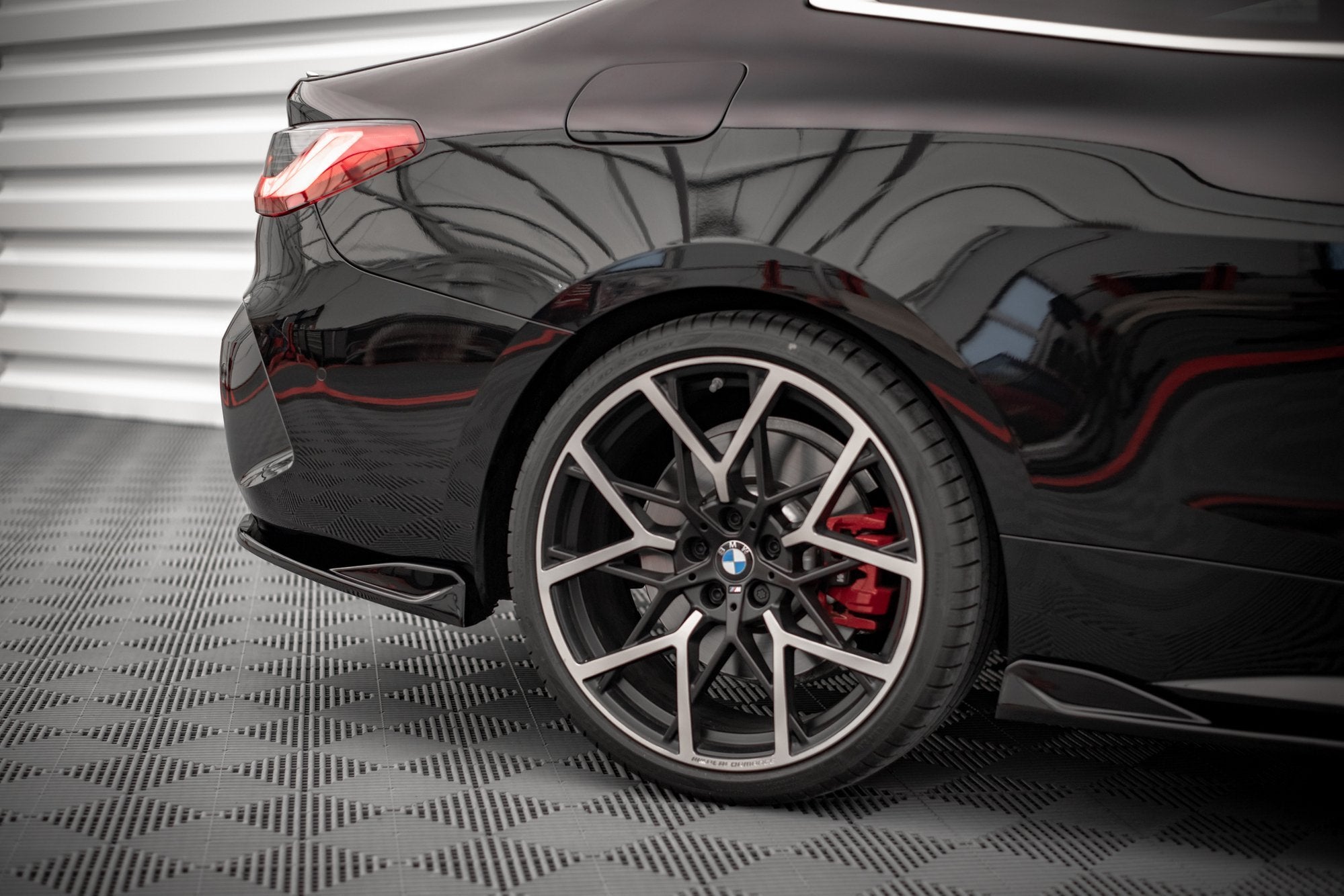 Rear-Side-Splitters-V.2-BMW-4-M-Pack-G22---Textured