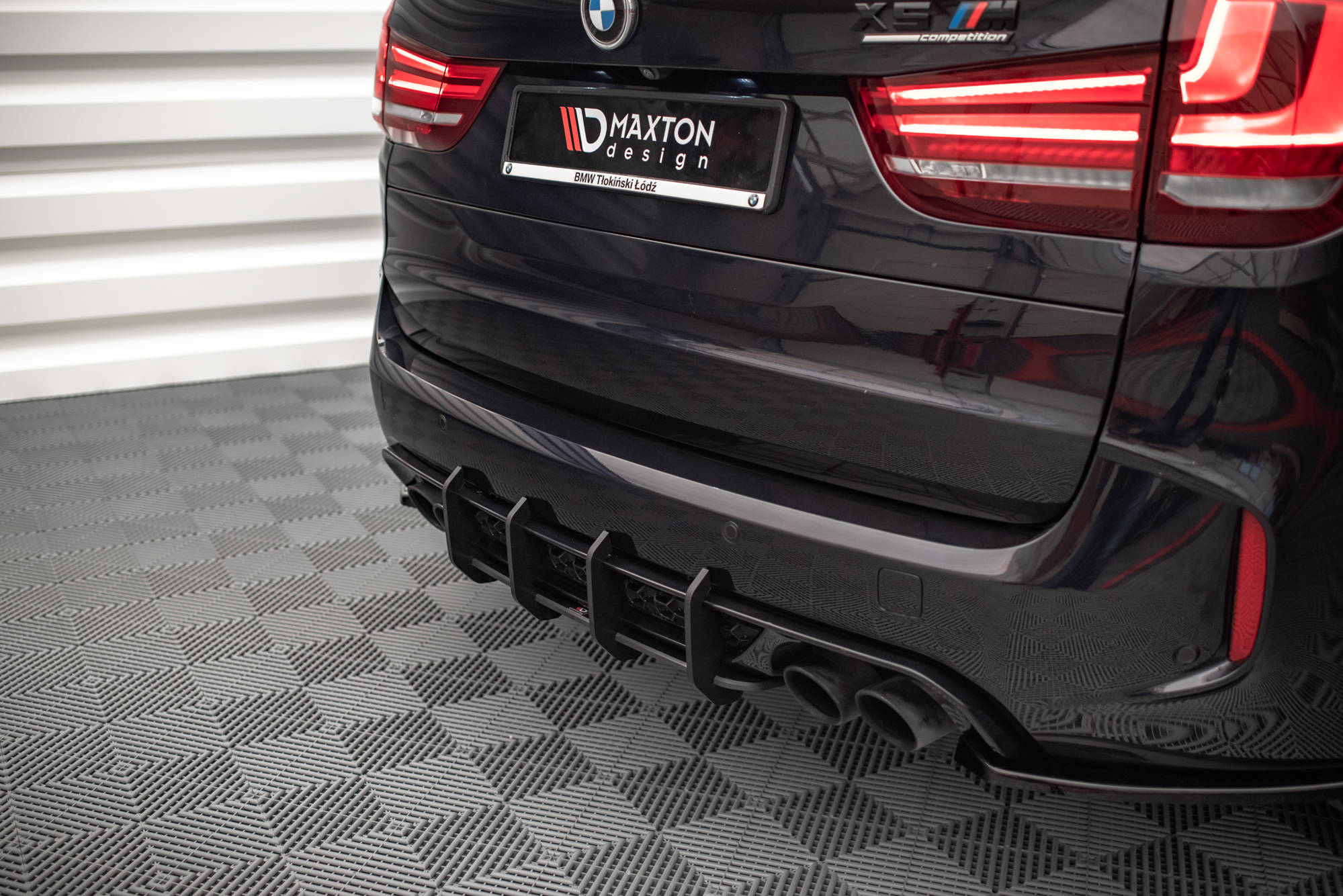 Street-Pro-Rear-Diffuser-BMW-X5-M-F15---Black