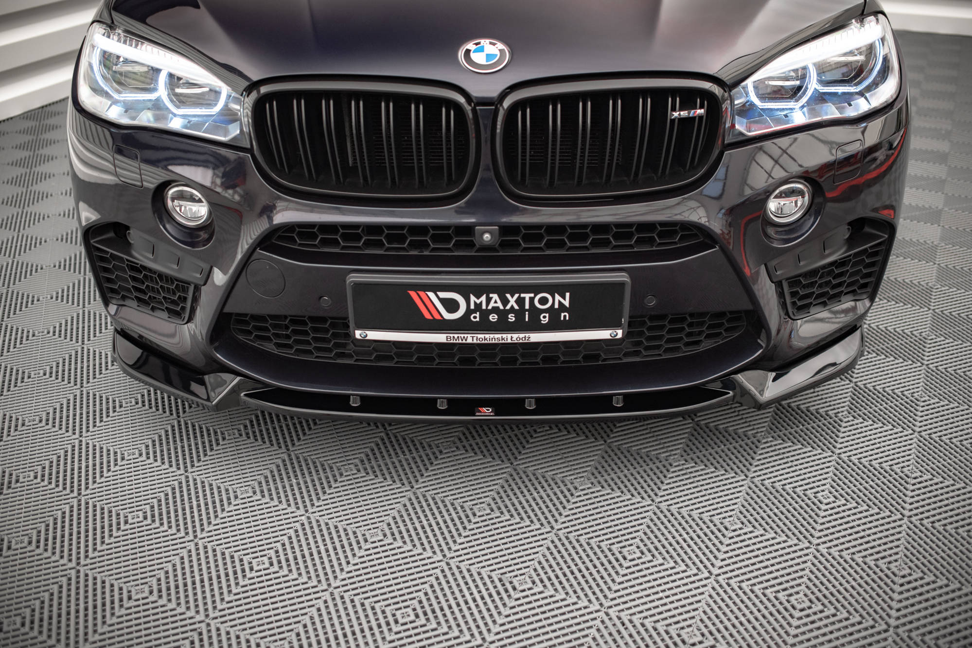 Front-Splitter-V.1-BMW-X5-M-F15---Gloss-Black