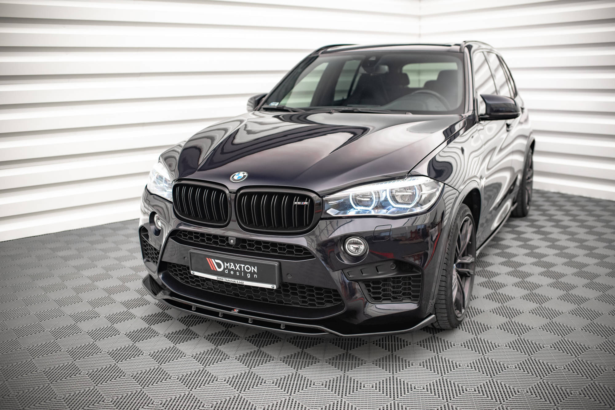 Front-Splitter-V.2-BMW-X5-M-F15---Gloss-Black