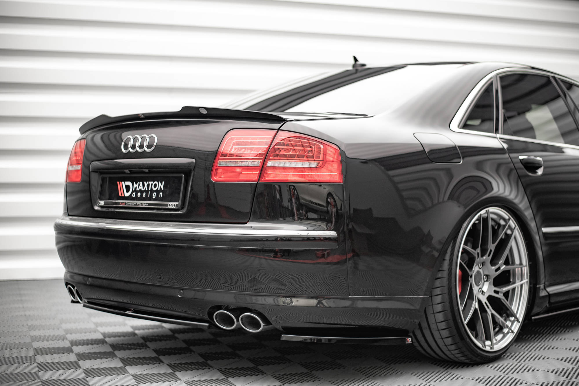 Rear-Side-Splitters-Audi-S8-D3---Gloss-Black