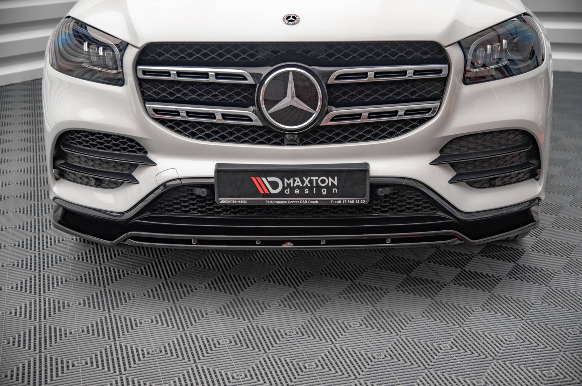 Front-Splitter-Mercedes-Benz-Gls-AMG-Line-X167---Gloss-Black