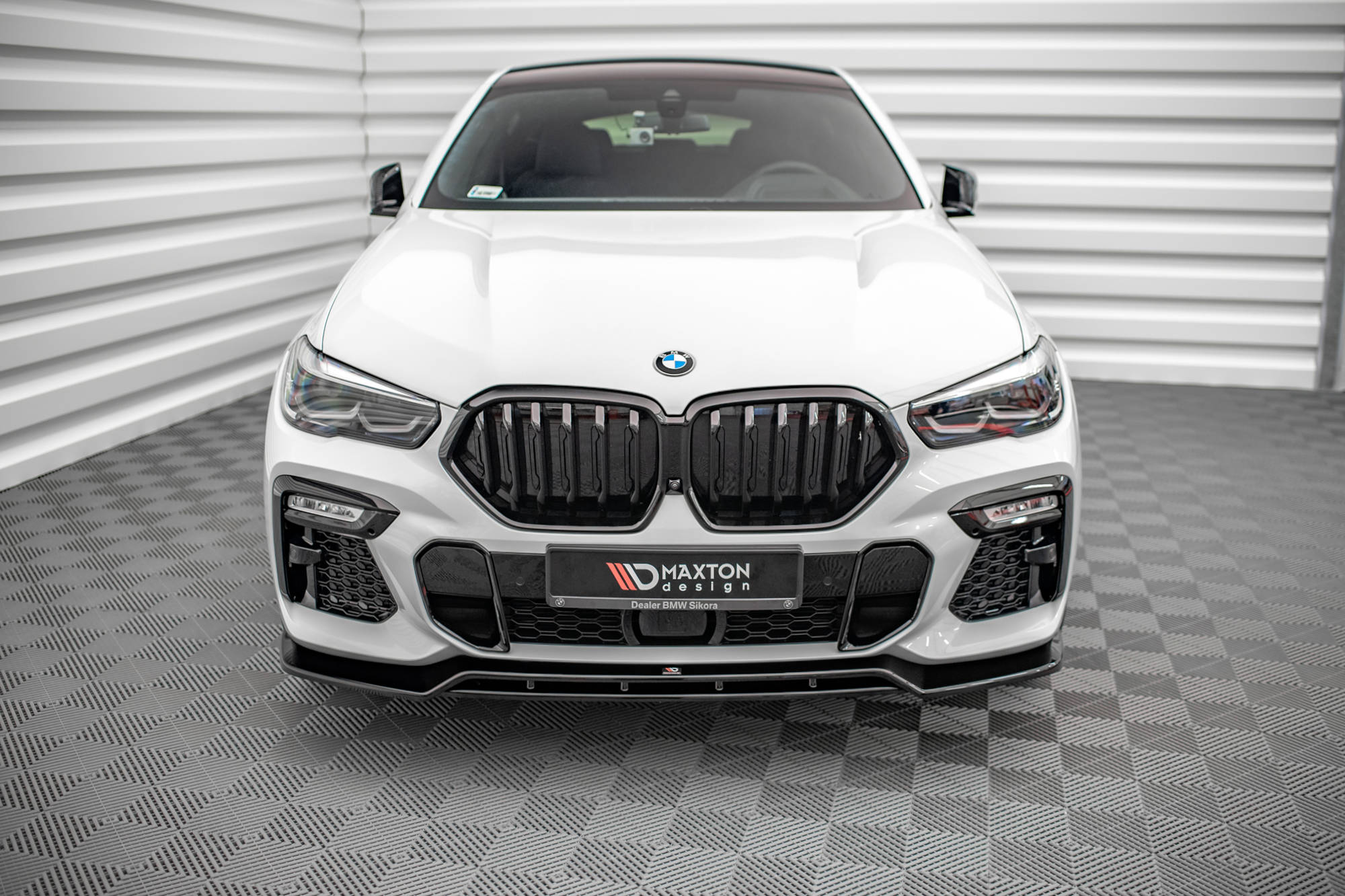 Front-Splitter-V.2-BMW-X6-M-Pack-G06---Gloss-Black
