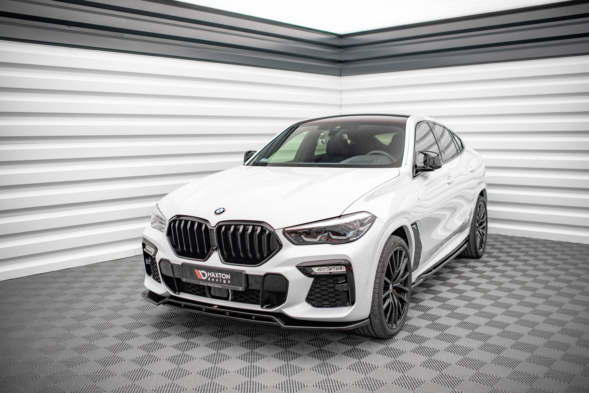 Front-Splitter-V.2-BMW-X6-M-Pack-G06---Gloss-Black