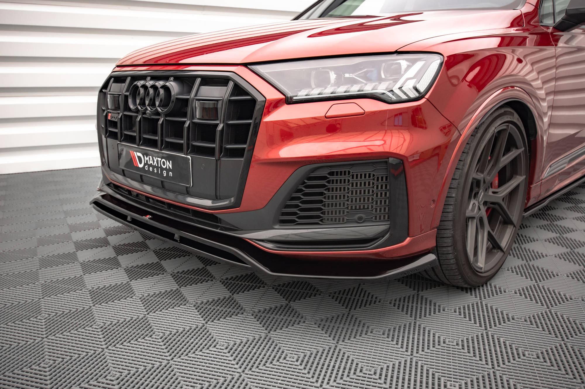 Front-Splitter-Audi-SQ7-/Q7-S-Line-MK2-(4M)-Facelift--GB