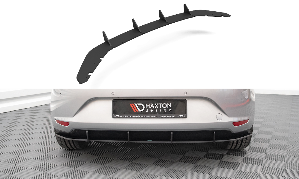 Street-Pro-Rear-Diffuser-Seat-Leon-Hatchback-MK3-Red-Line