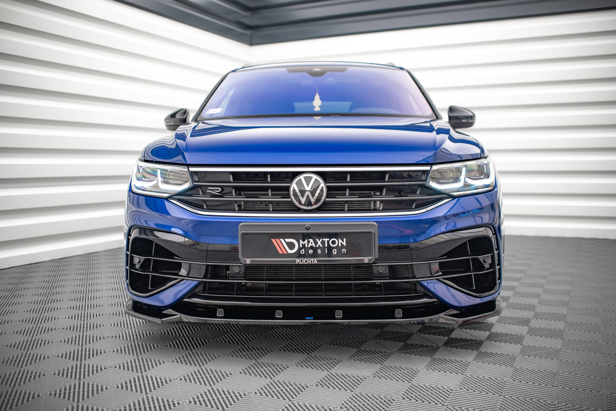 Front-Splitter-V.3-Volkswagen-Tiguan-R-/-R-Line-MK2-Facelift