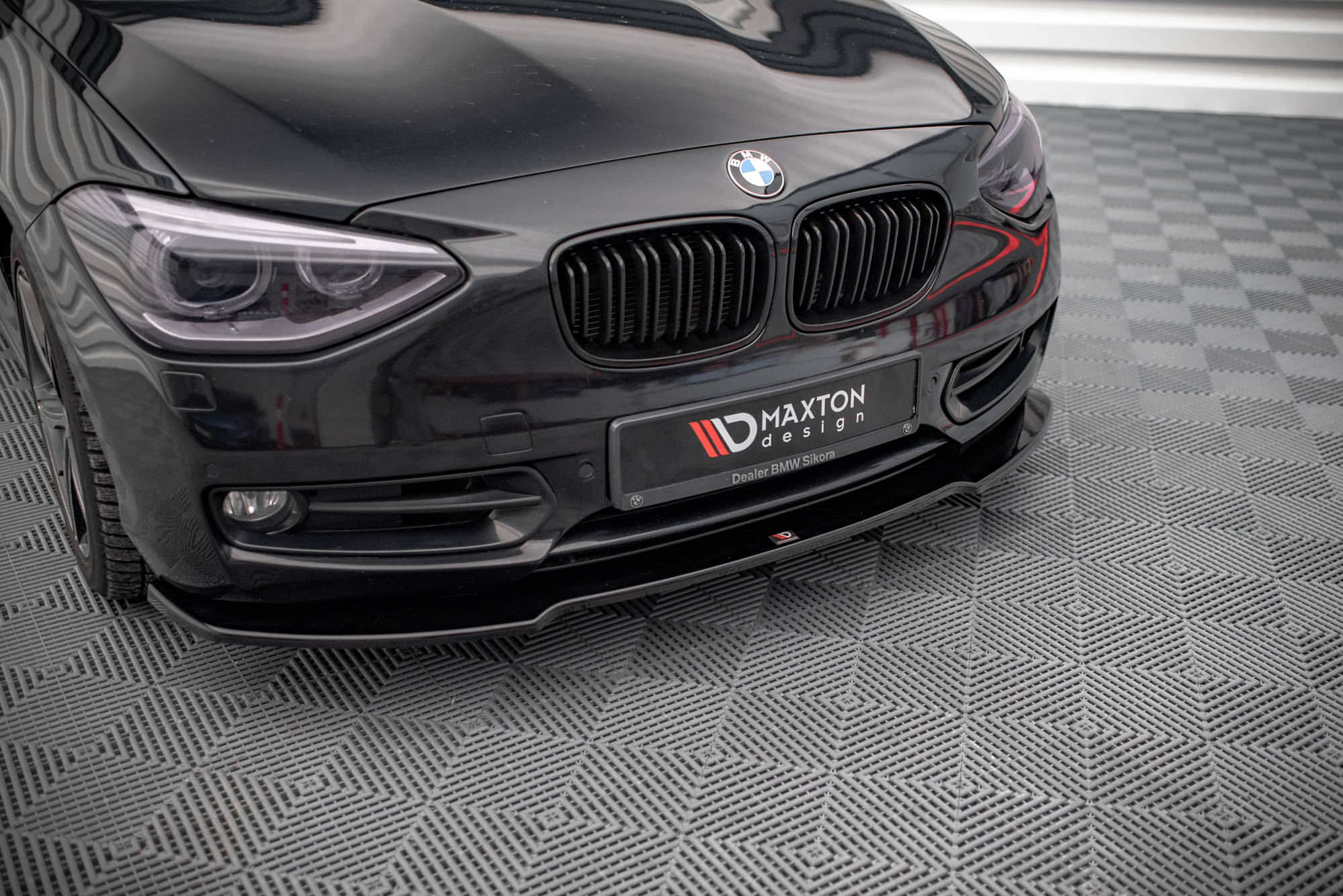 Front-Splitter-V.1-BMW-1-F20---Gloss-Black