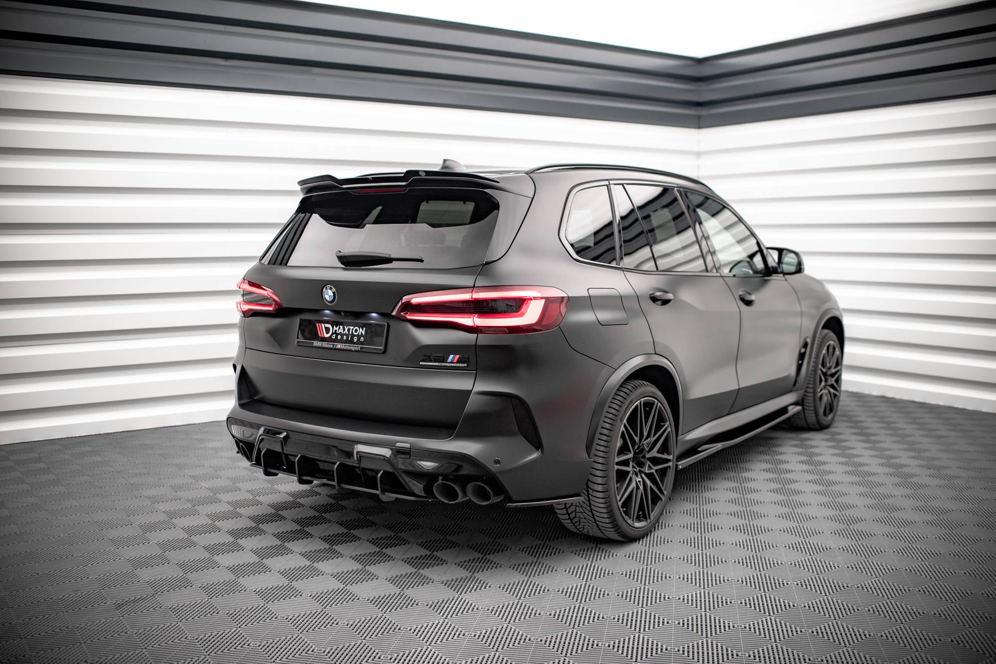 Spoiler-Cap-BMW-X5M-F95---Gloss-Black