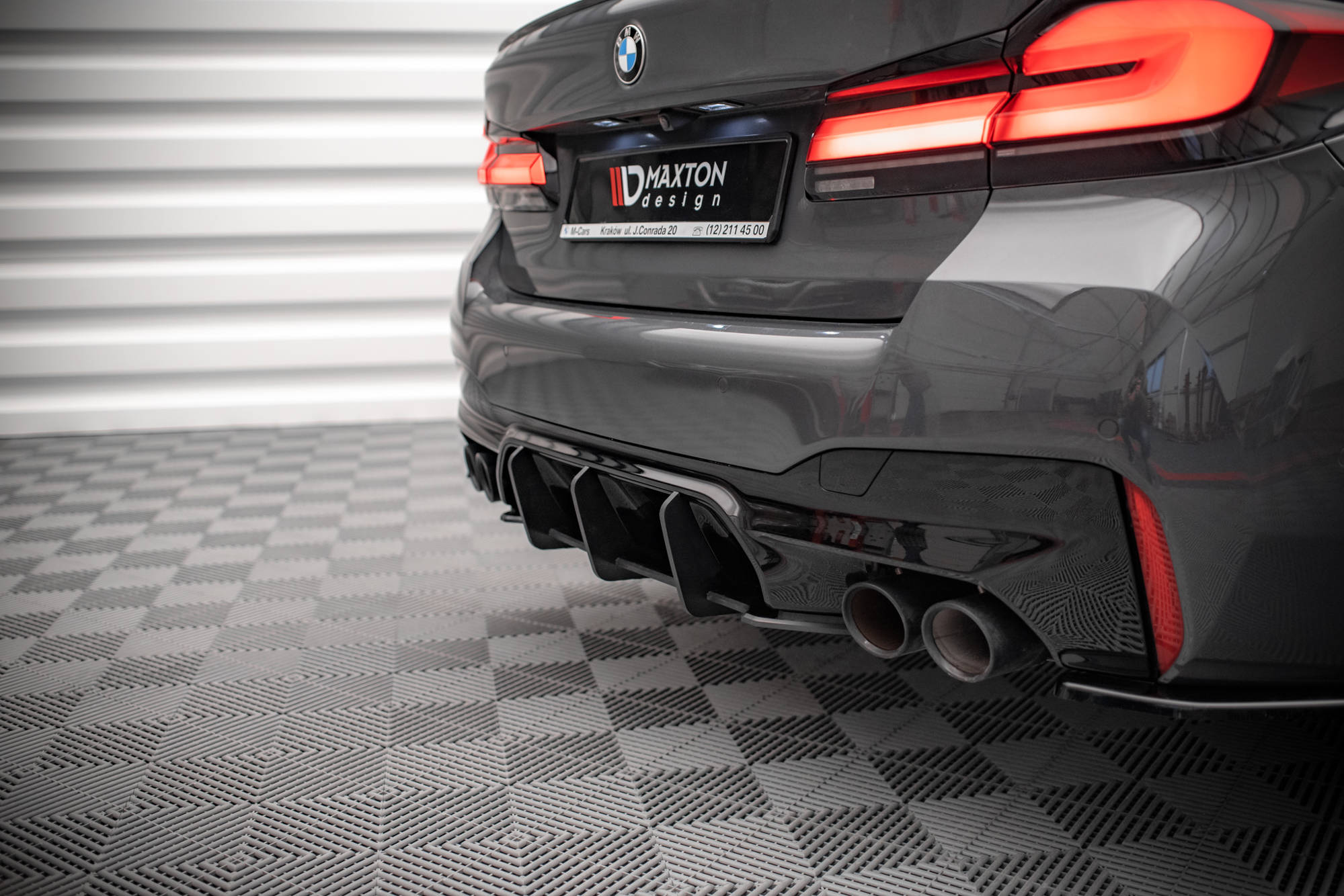 Street-Pro-Rear-Diffuser-BMW-M5-G90-Facelift-Red-Line