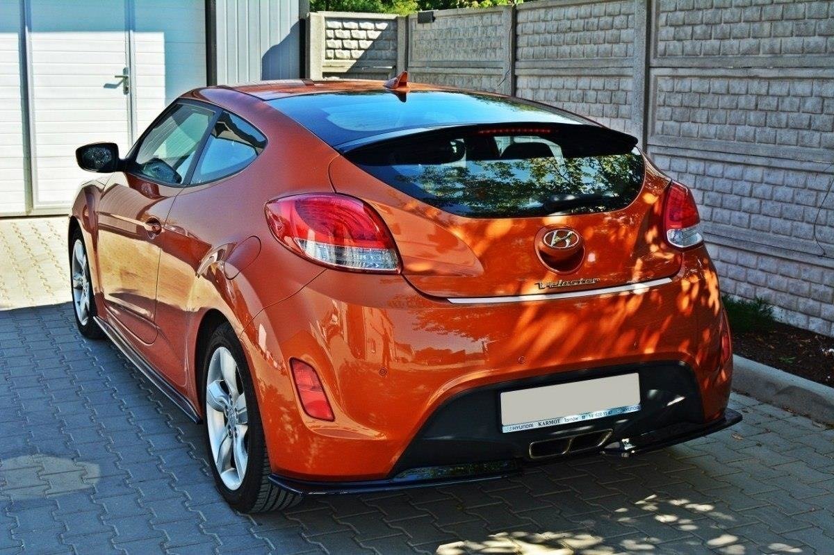 Hyundai-Veloster---Gloss-Black