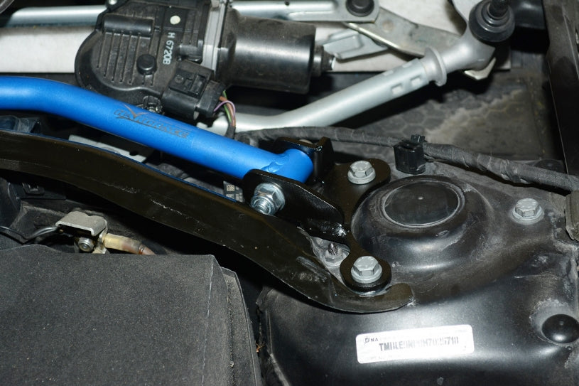 Hardrace-Front-Strut-Bar-Part-Nr-8949