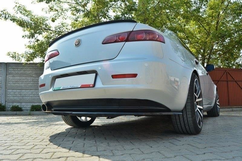 Central-Rear-Splitter-Alfa-Romeo-159-(Without-Vertical-Bars)