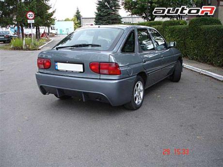 Ford-Escort-95-98-4D-Rearbumper-Blade-[AUTOR]