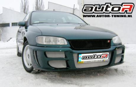 Opel-Omega-B-94-99-4D/Station-Frontbumper-Rsr-[AUTOR]