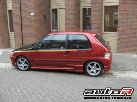 Peugeot-106-96-02-Sideskirts-Lost-Boy-[AUTOR]