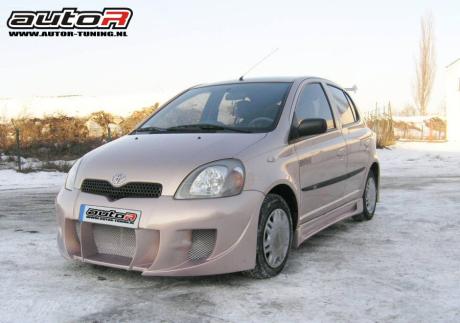 Toyota-Yaris-99-03-Frontbumper-Ant-[AUTOR]