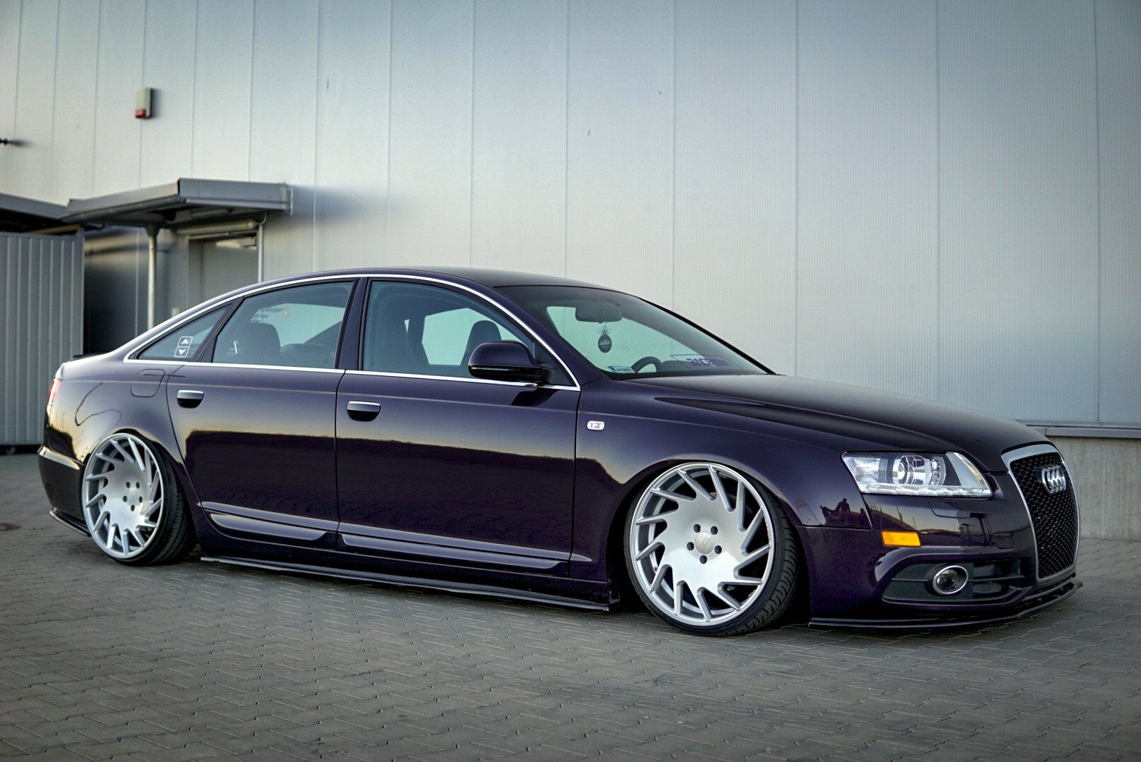 Side-Skrits-Diffusers-Audi-A6-S-Line-C6-/-C6-FL---Textured