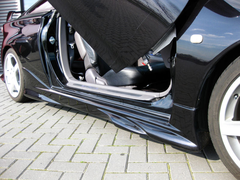 Toyota-Celica-00+-T23-SIX-Aerodynamics-Veilside-Sideskirts