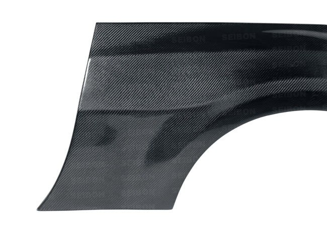 Nissan-350Z-02-08-Seibon-Carbon-Rear-Fenders