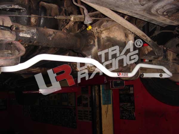 Volvo-S90/740/940/960-UltraRacing-Rear-Sway-Bar-23mm