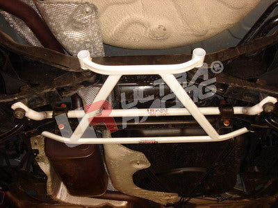 Ford-Focus-MK2-1.6/1.8/2.0-UltraRacing-4-Point-Rear-L.-Brace