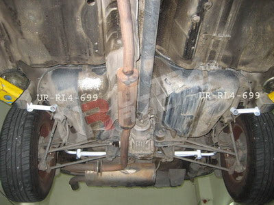 Nissan-X-Trail-01-07-UltraRacing-2x-2-Point-Rear-Side-Bars