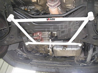 VW-Golf-2/3-UltraRacing-4-Point-Front-H-Brace