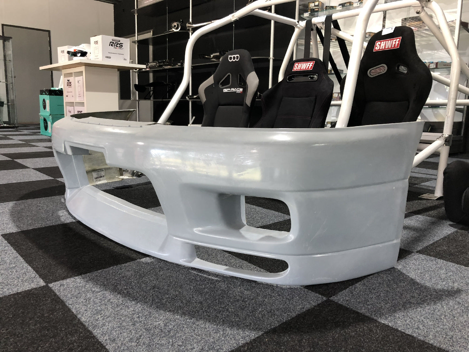 Nissan-Skyline-R33-SPEC-I-GTS-Frontbumper-GTR-Look-[AUTOR]