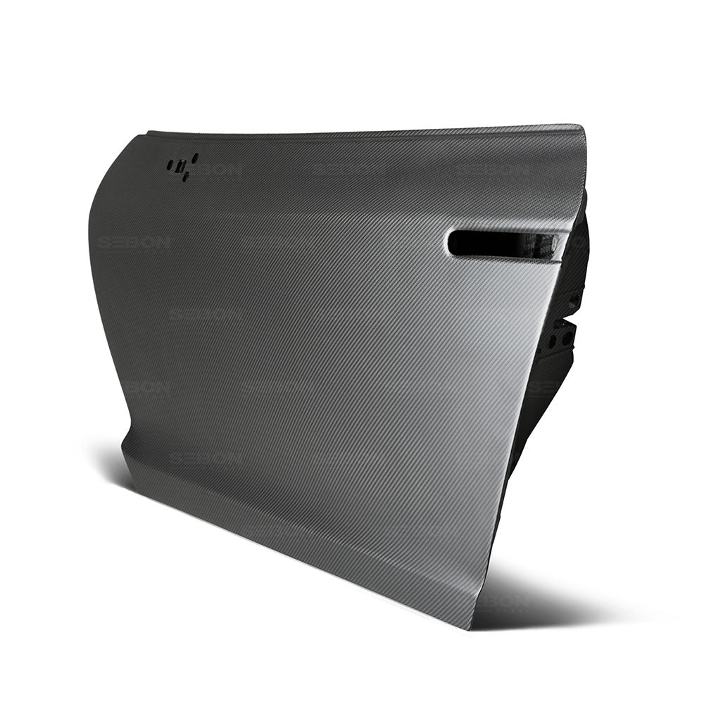 Nissan-GTR-R35-09-16-Seibon-DRY-Carbon-Doors
