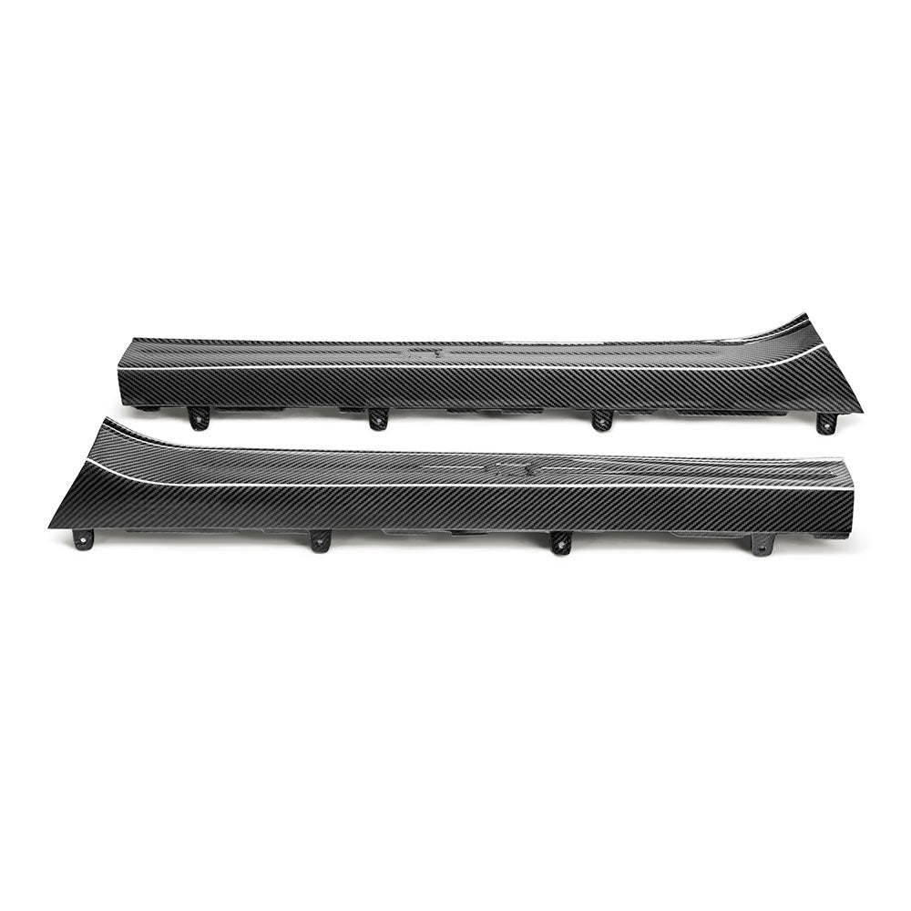 Nissan-GTR-R35-09-16-Seibon-OEM-Carbon-Door-Sills