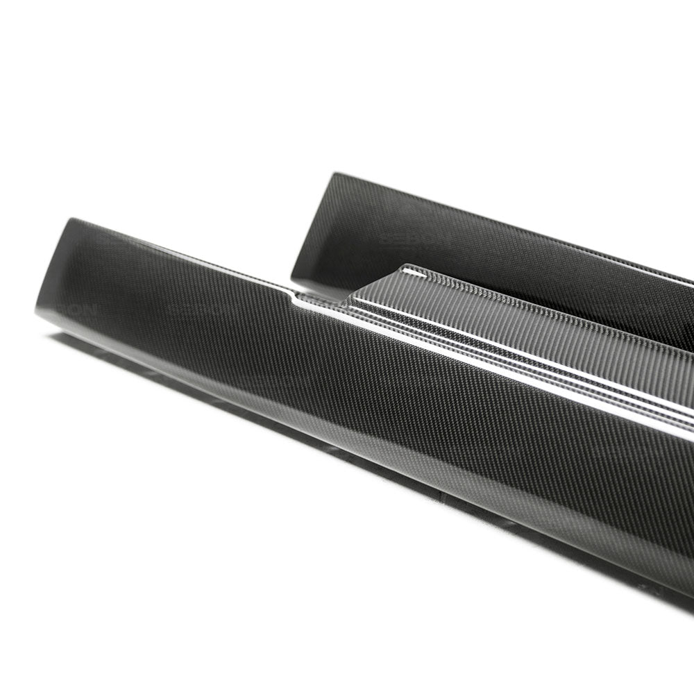 Nissan-GTR-R35-09-16-Seibon-OEM-Carbon-Sideskirts