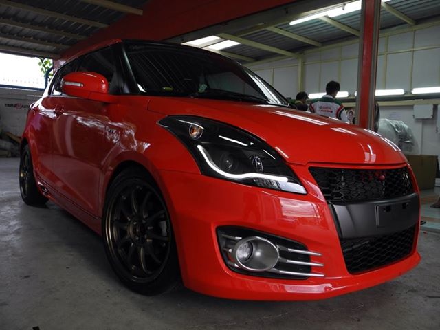 Suzuki-Swift-MK7-10+-Projector-DRL-Look-Headlight-Set-Black
