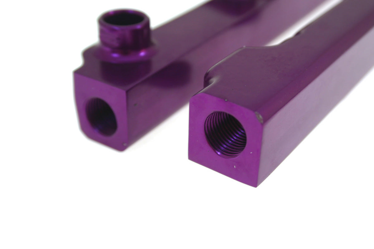 Nissan-350Z-02-06-3.5-V6-Fuel-Rail-Purple