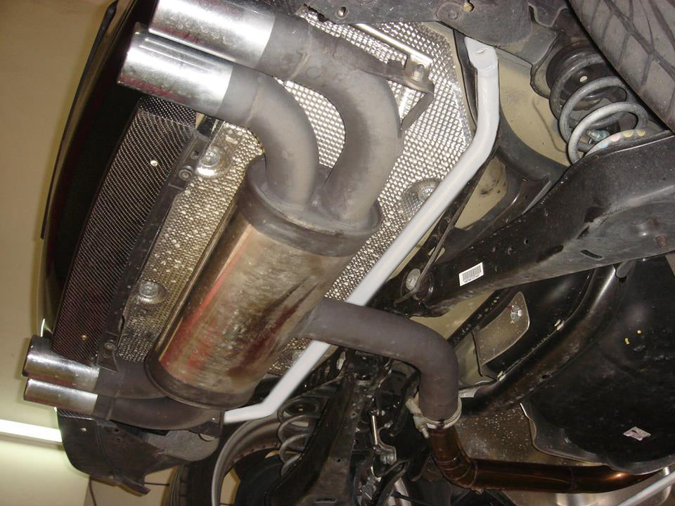 VW-Golf-5/6-(incl-GTI)-UltraRacing-Rear-Torsion-Bar-329