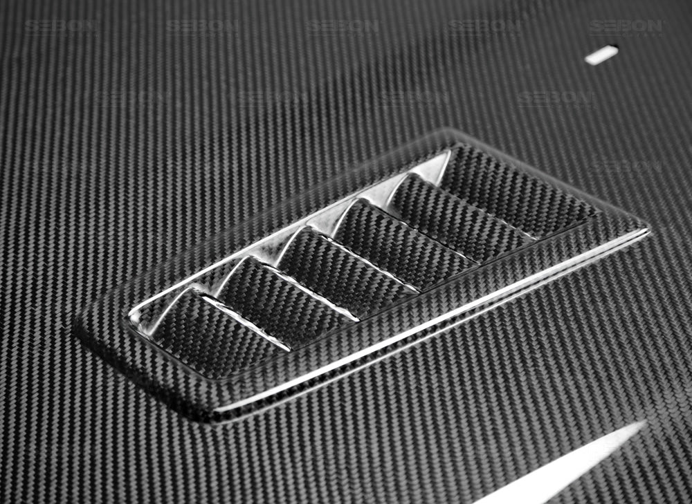 Ford-Fiesta-12+-Seibon-RS-Design-Carbon-Hood