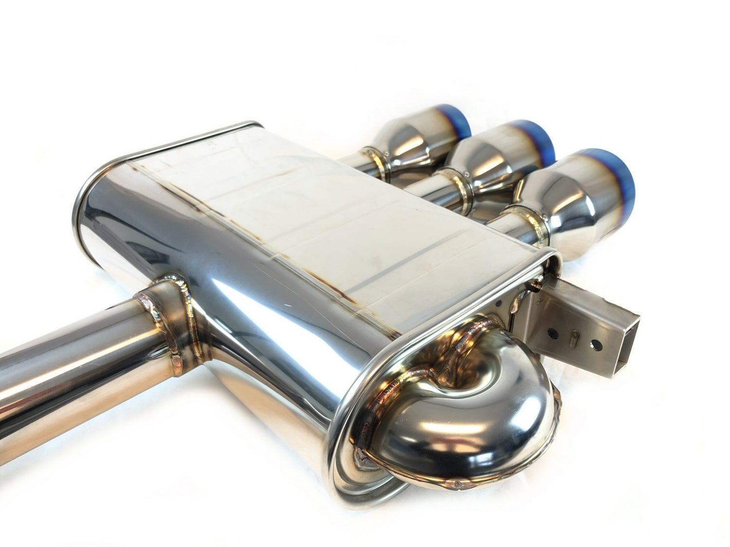 Honda-Civic-Type-R-FK8-17+-Q300-Catback-Exhaust-Invidia-+TUV