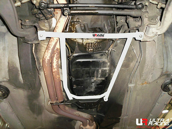 Mercedes-E-Class-3.0-W124-85-96-Ultra-R-4P-Front-Lower-Bar
