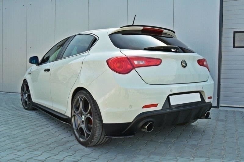 Rear-Side-Splitters-Alfa-Romeo-Giulietta---Textured