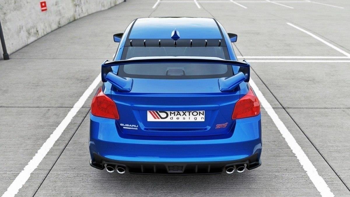 The-Extension-Of-The-Rear-Window-Subaru-WRX-STi-GB