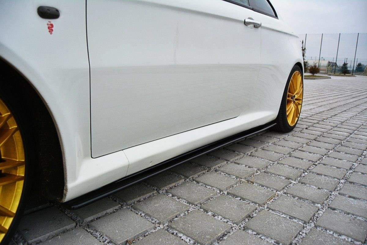 Side-Skirts-Diffusers-Alfa-Romeo-GT---Gloss-Black