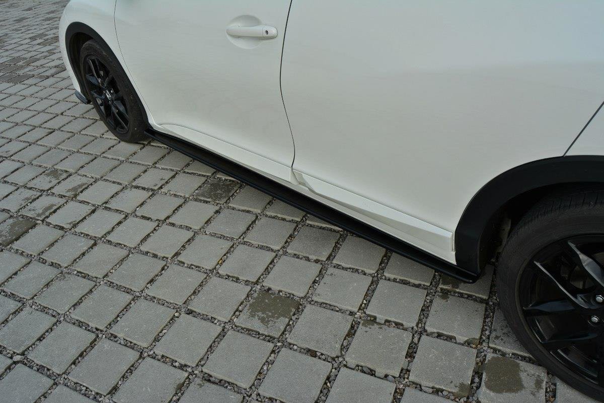 Side-Skirts-Diffusers-Honda-Civic-MK9-Facelift---Gloss-Black