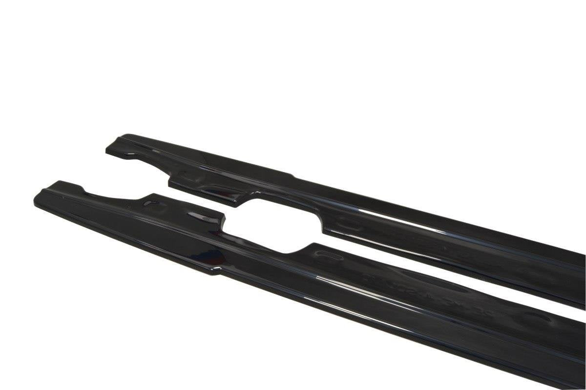 Side-Skirts-Diffusers-Renault-Megane-MK4-Hatchback-GB
