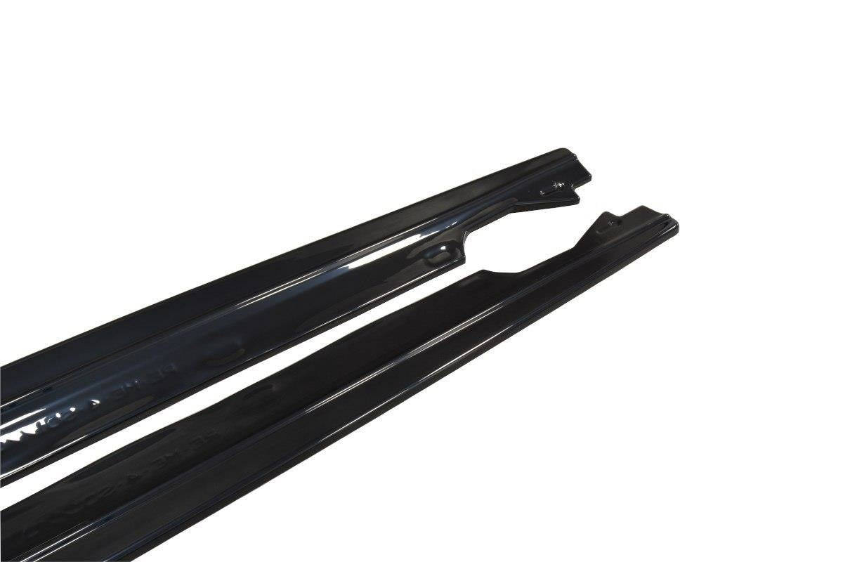 Side-Skirts-Diffusers-Renault-Megane-MK4-Hatchback-GB