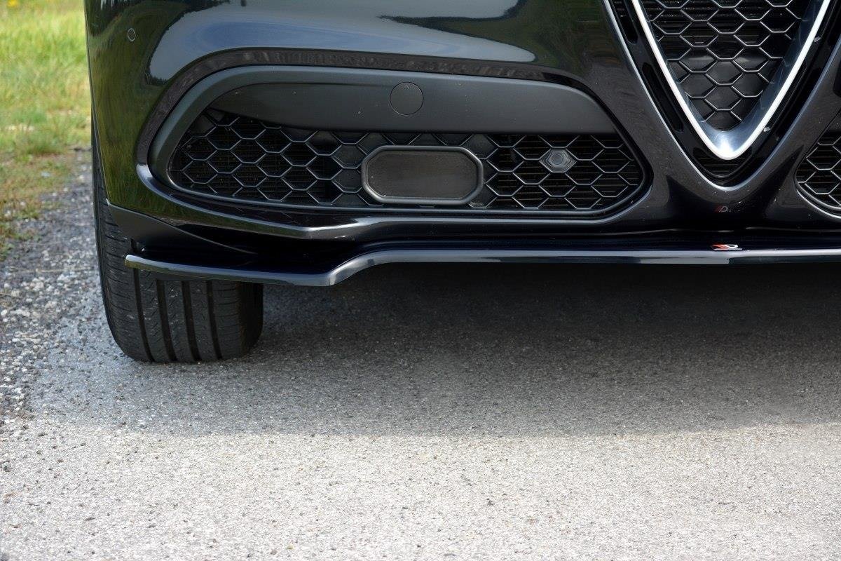 Front-Splitter-V.1-Alfa-Romeo-Stelvio---Gloss-Black
