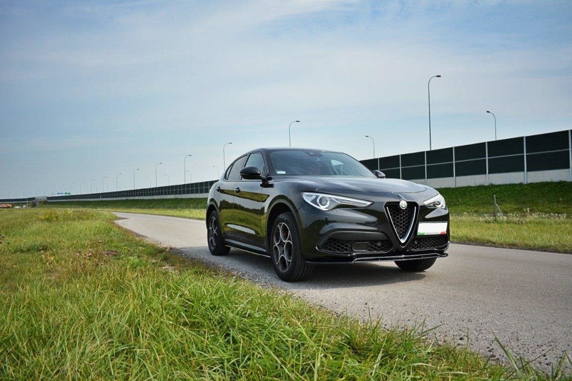 Side-Skirts-Diffusers-Alfa-Romeo-Stelvio---Textured