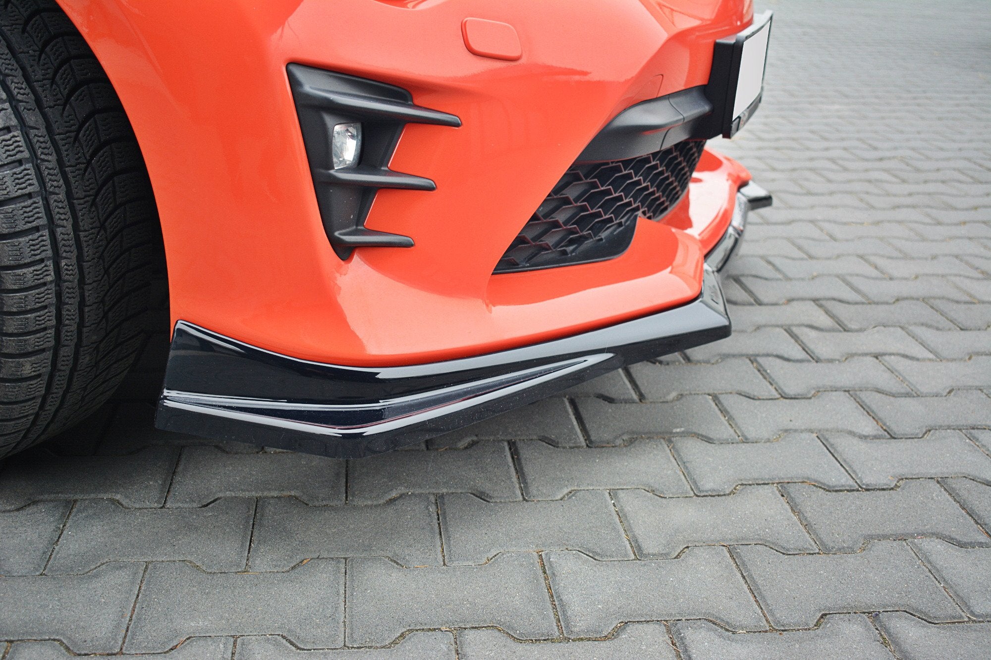 Front-Splitter-V.2-Toyota-GT86-Facelift---Gloss-Black
