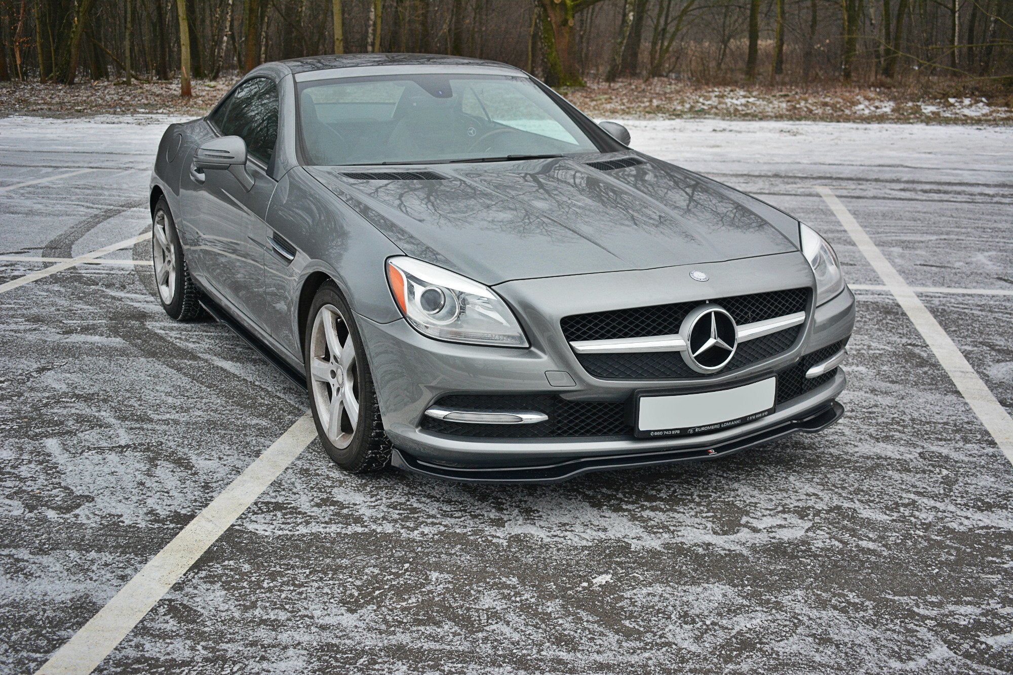 Front-Splitter-V.1-Mercedes-SLK-R172---Gloss-Black